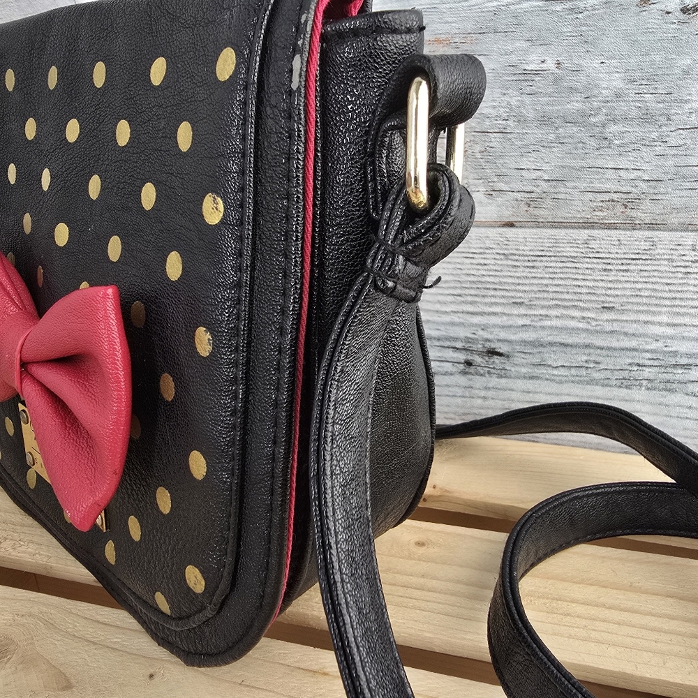 Disney Store Minnie Mouse Signature Black Faux Leather Crossbody Purse - Picture 5 of 15